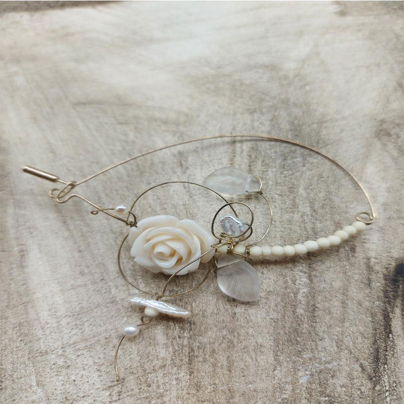 Womens Silver Handmade Brooch 925 ° with carved white coral in flower shape natural pearls and leaves from white Quartz.