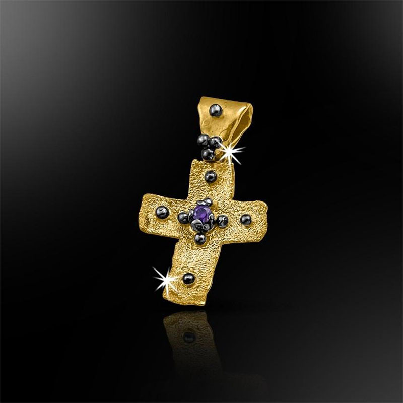 Womens handmade cross made of yellow gold and black platinum K14 with special engraving processing and purple Amethyst.
