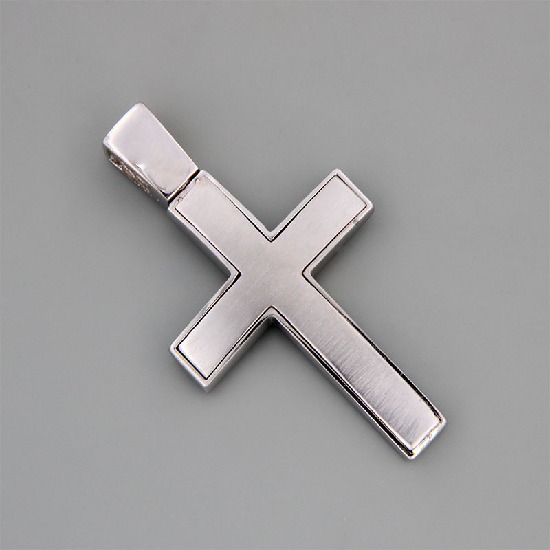 Mens handmade white gold Cross K14 with matte and polished surface from the Eos workshop.