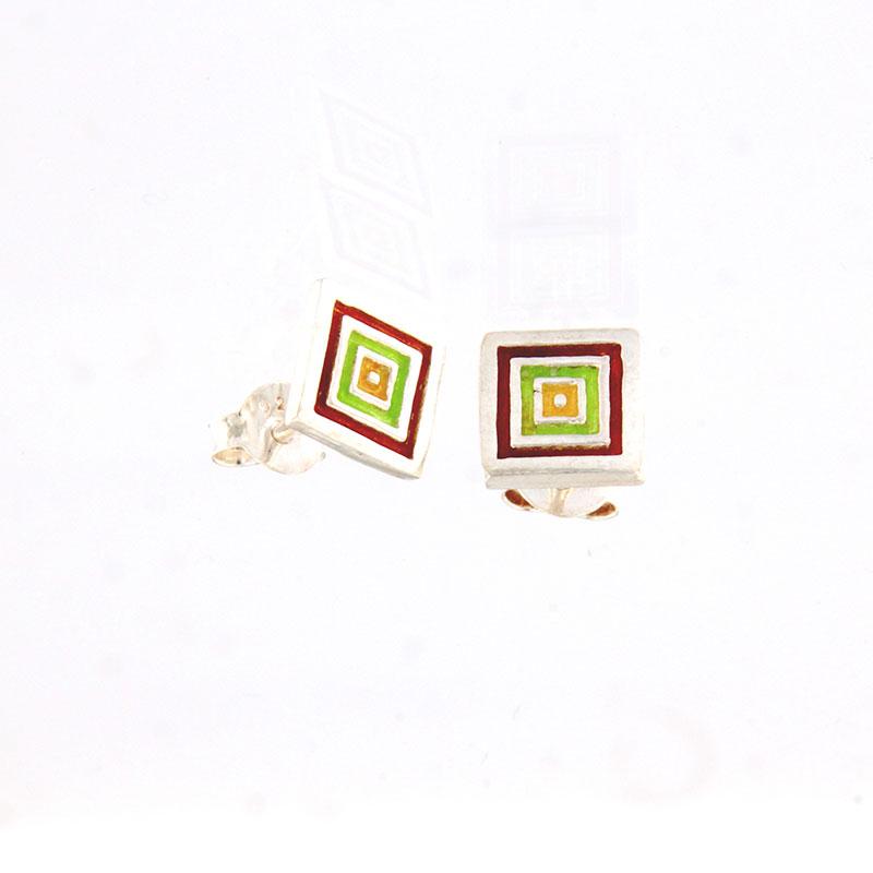 Παιδικά-Εφηβικά ασημένια χειροποίητα καρφωτά σκουλαρίκια σε σχήμα τετράγωνο 925° διακοσμημένα με ψημένο σμάλτο.