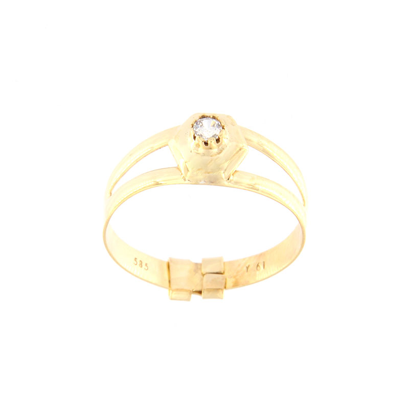 Childrens K14 gold ring decorated with white zircon.
