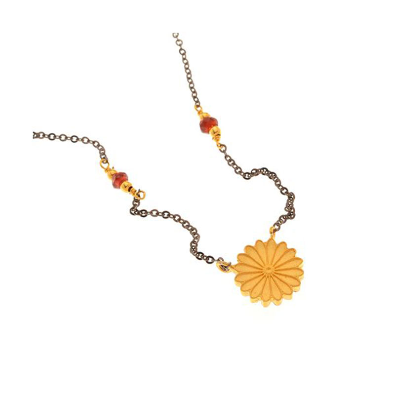 Womens silver gold plated pendant with a 925° chain WITH THE RODAKA decorated with natural Garnets.