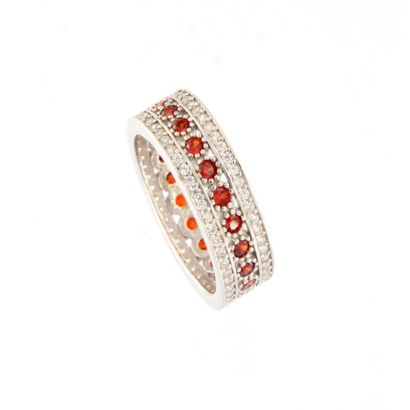 Γυναικείο ασημένιο ολόβερο δαχτυλίδι 925 διακοσμημένο με κόκκινα και λευκά ζιργκόν.
