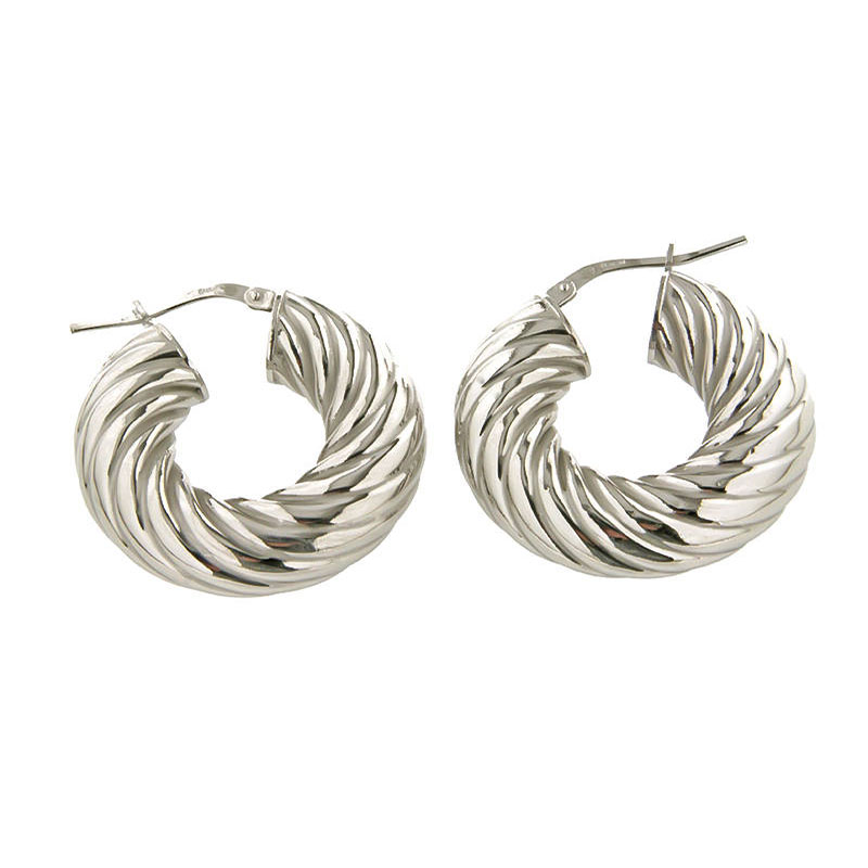 Womens silver hoop earrings 925° with diameter 32mm.